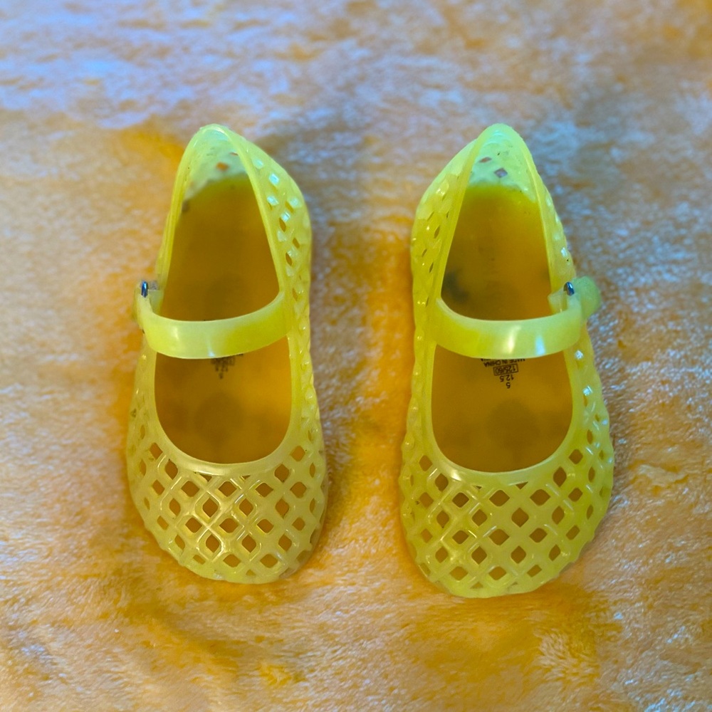 Old Navy Jelly Sandals (Toddler Girl)